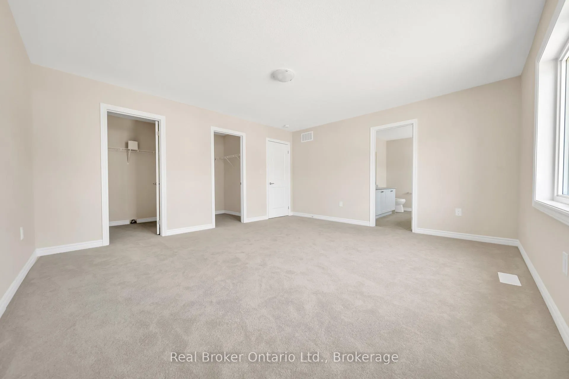 Photo 27 of 216 Vanilla Trail, Thorold, Rolling Meadows — HOMEH