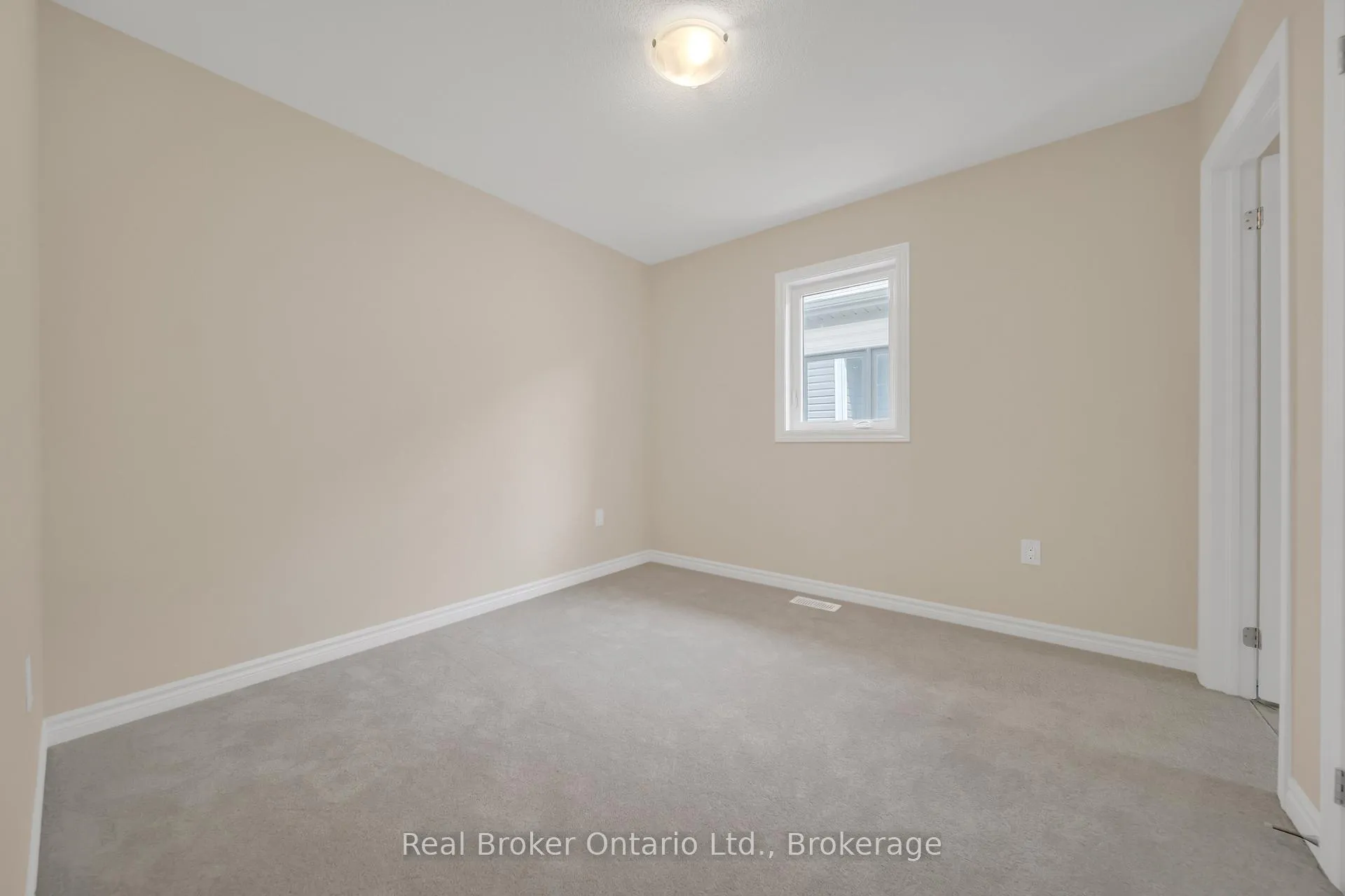 Photo 33 of 216 Vanilla Trail, Thorold, Rolling Meadows — HOMEH