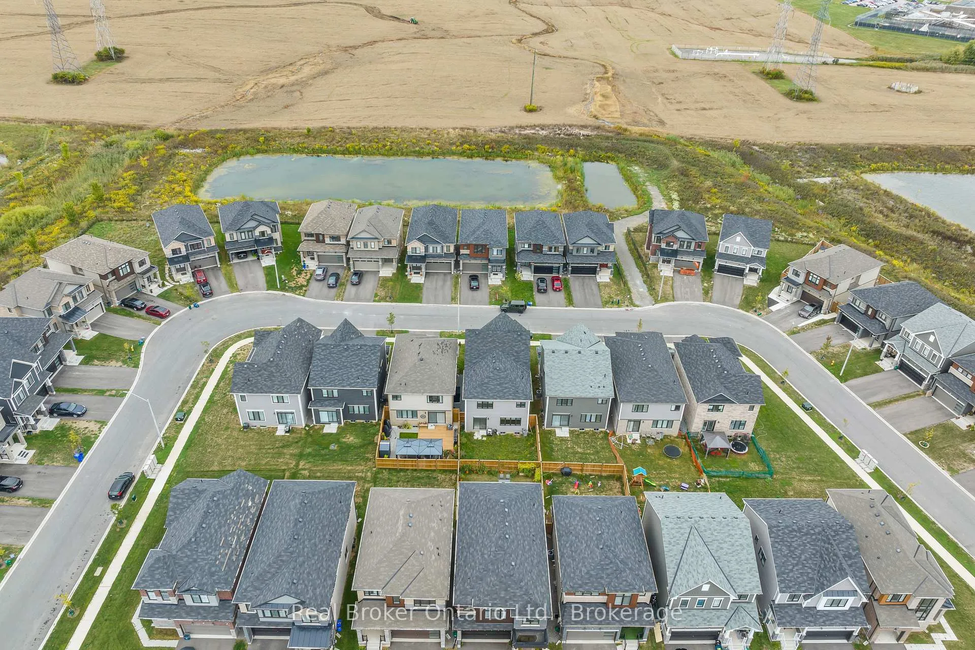 Photo 45 of 216 Vanilla Trail, Thorold, Rolling Meadows — HOMEH