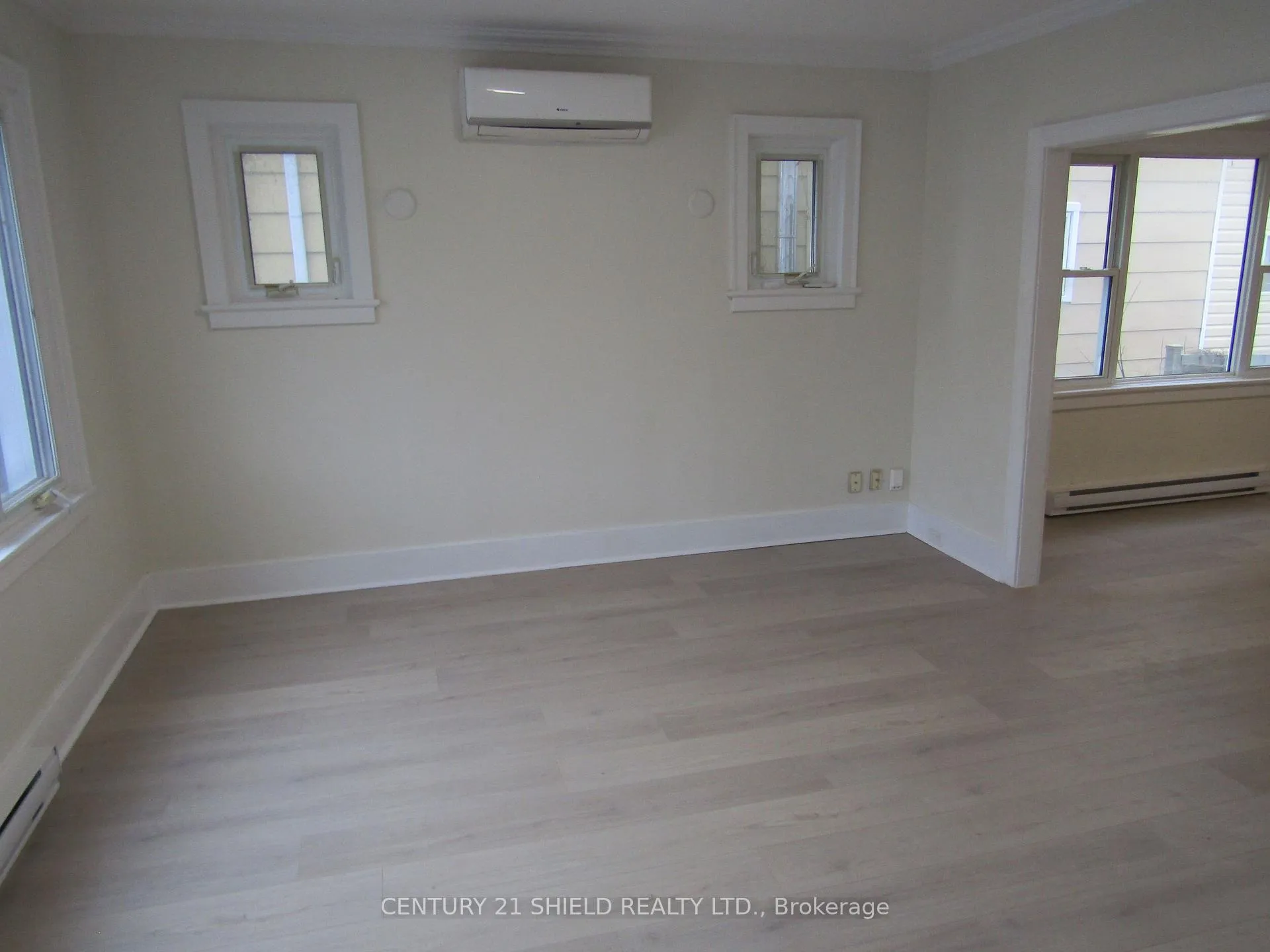 Photo 2 of 333 Munro Avenue, Cornwall — HOMEH
