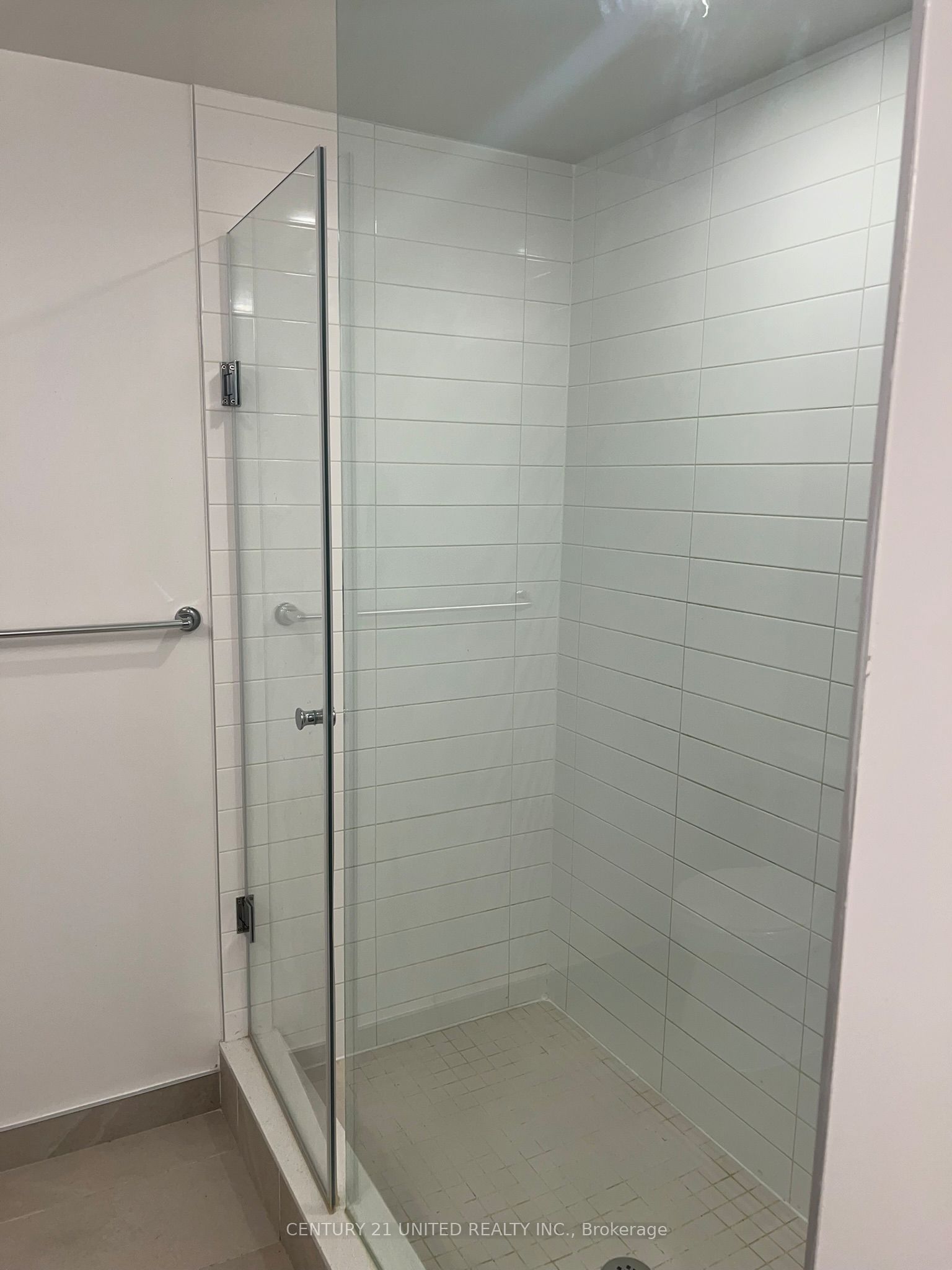 Photo 32 of Unit 1017, 80 Bond Street E, Oshawa, Central — HOMEH