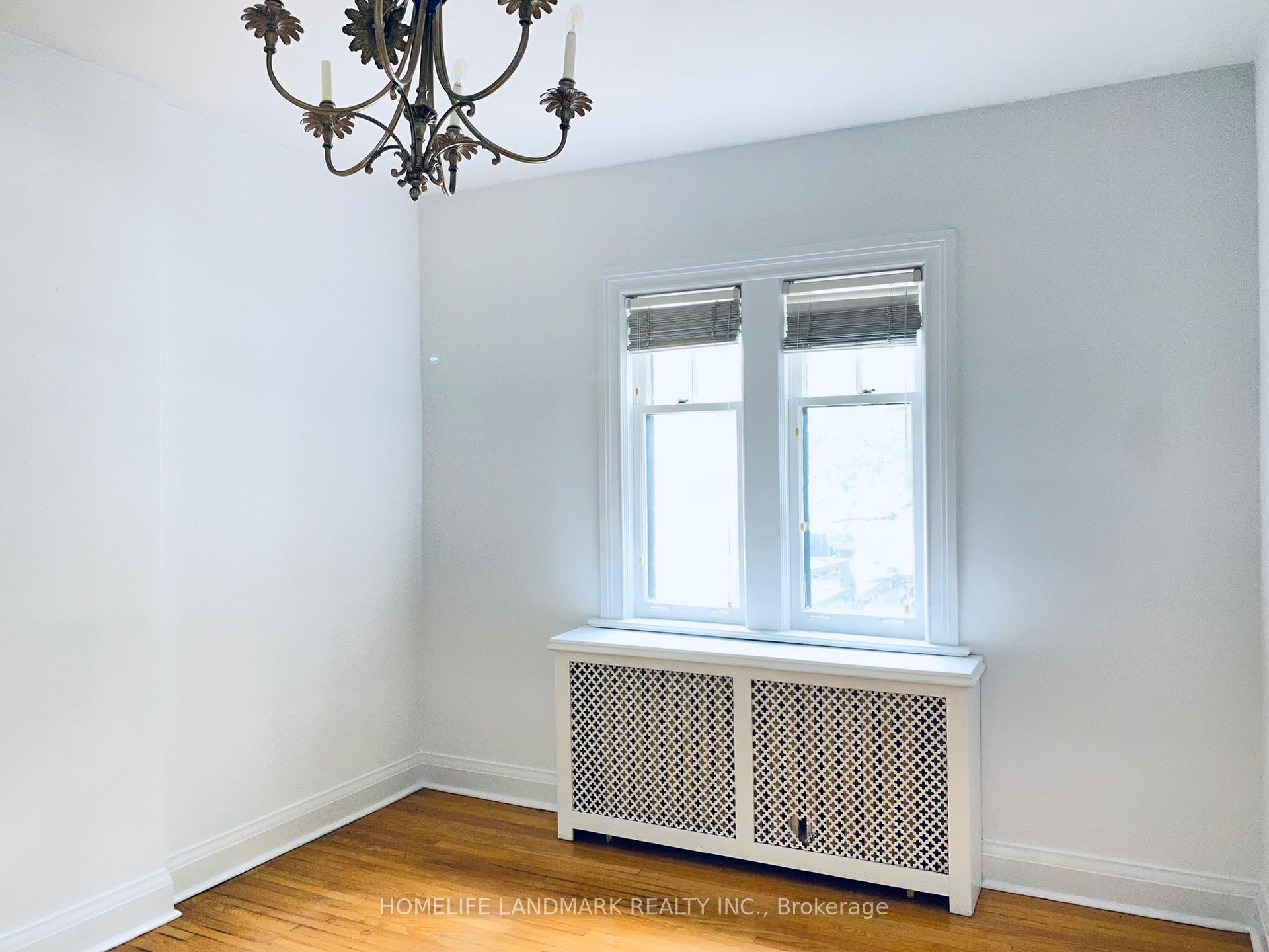 Photo 10 of Unit Upper, 256 Oriole Parkway, Toronto, Yonge-Eglinton — HOMEH