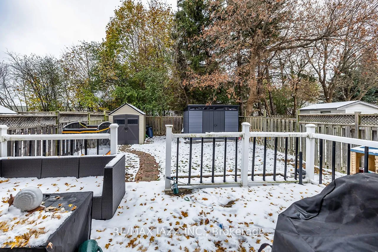 Photo 12 of 620 Dorchester Drive, Oshawa, Vanier — HOMEH