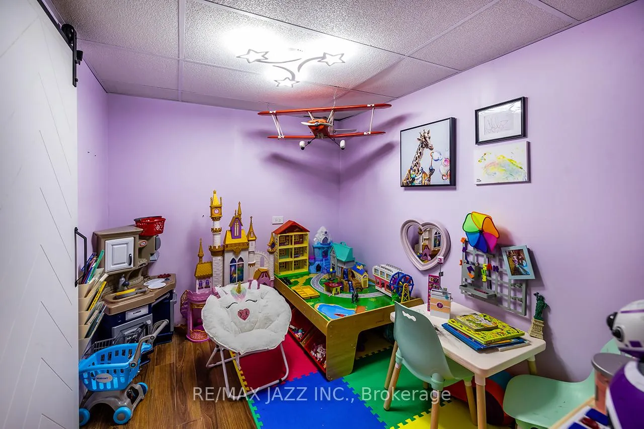 Photo 22 of 620 Dorchester Drive, Oshawa, Vanier — HOMEH