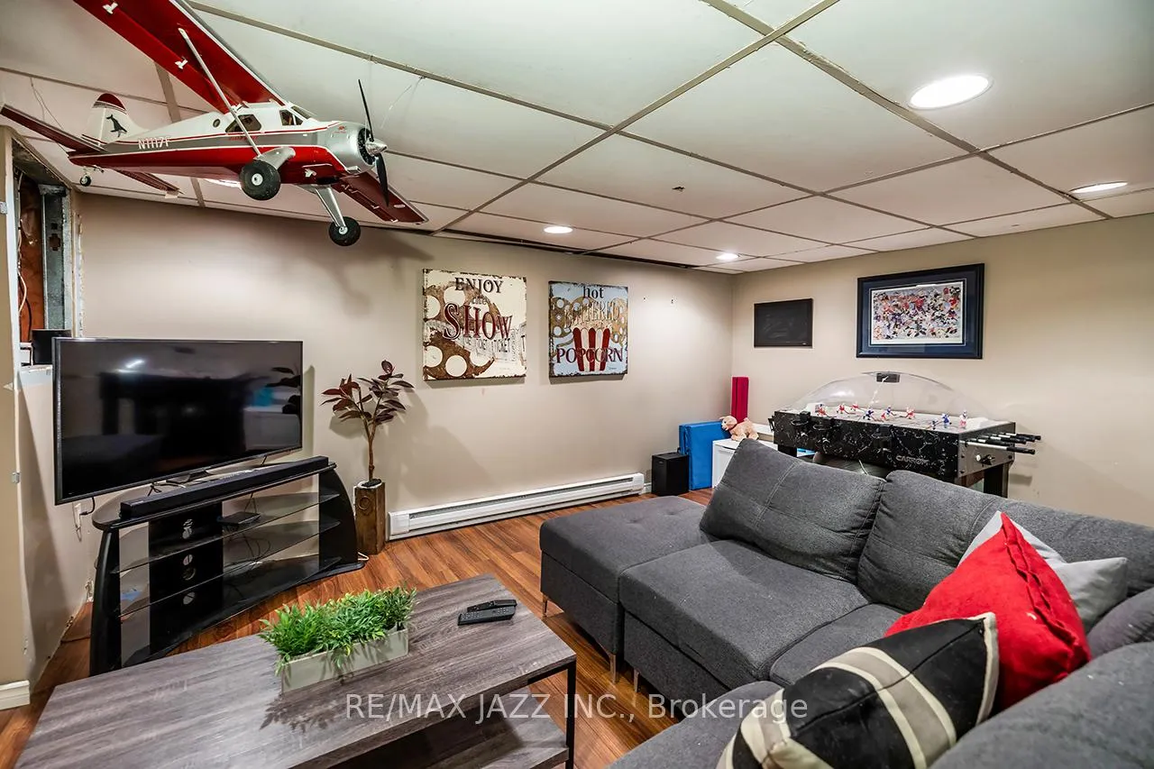 Photo 25 of 620 Dorchester Drive, Oshawa, Vanier — HOMEH