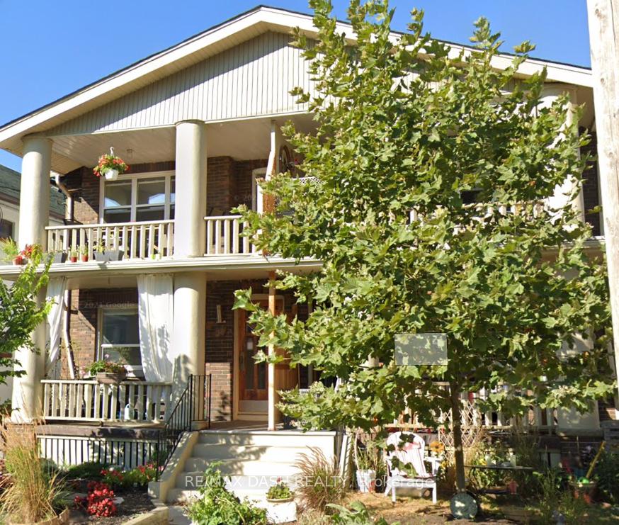 Front of Unit Upper, 38 Hammersmith Avenue