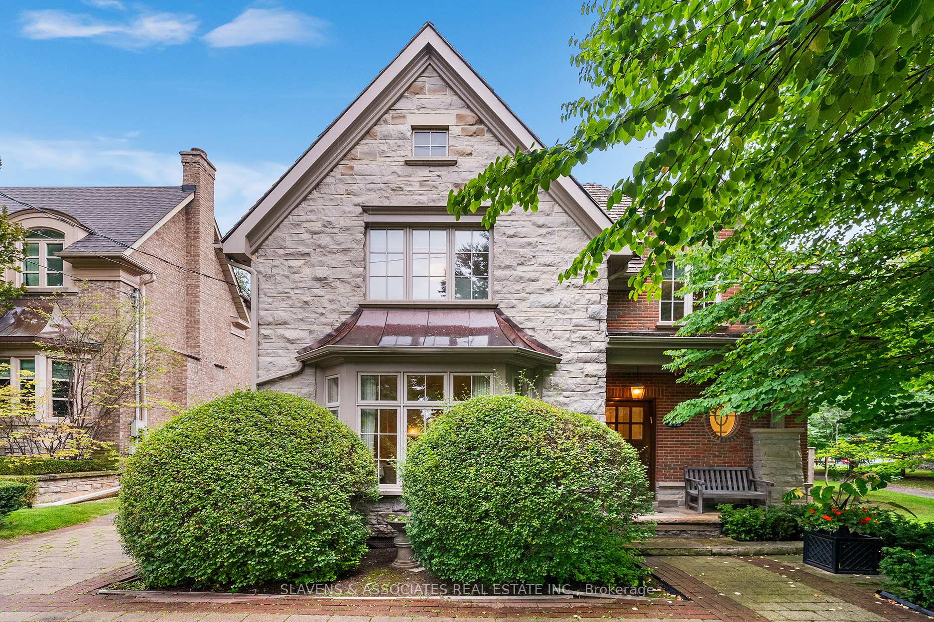Photo 1 of 242 Hillhurst Boulevard, Toronto, Bedford Park-Nortown — HOMEH
