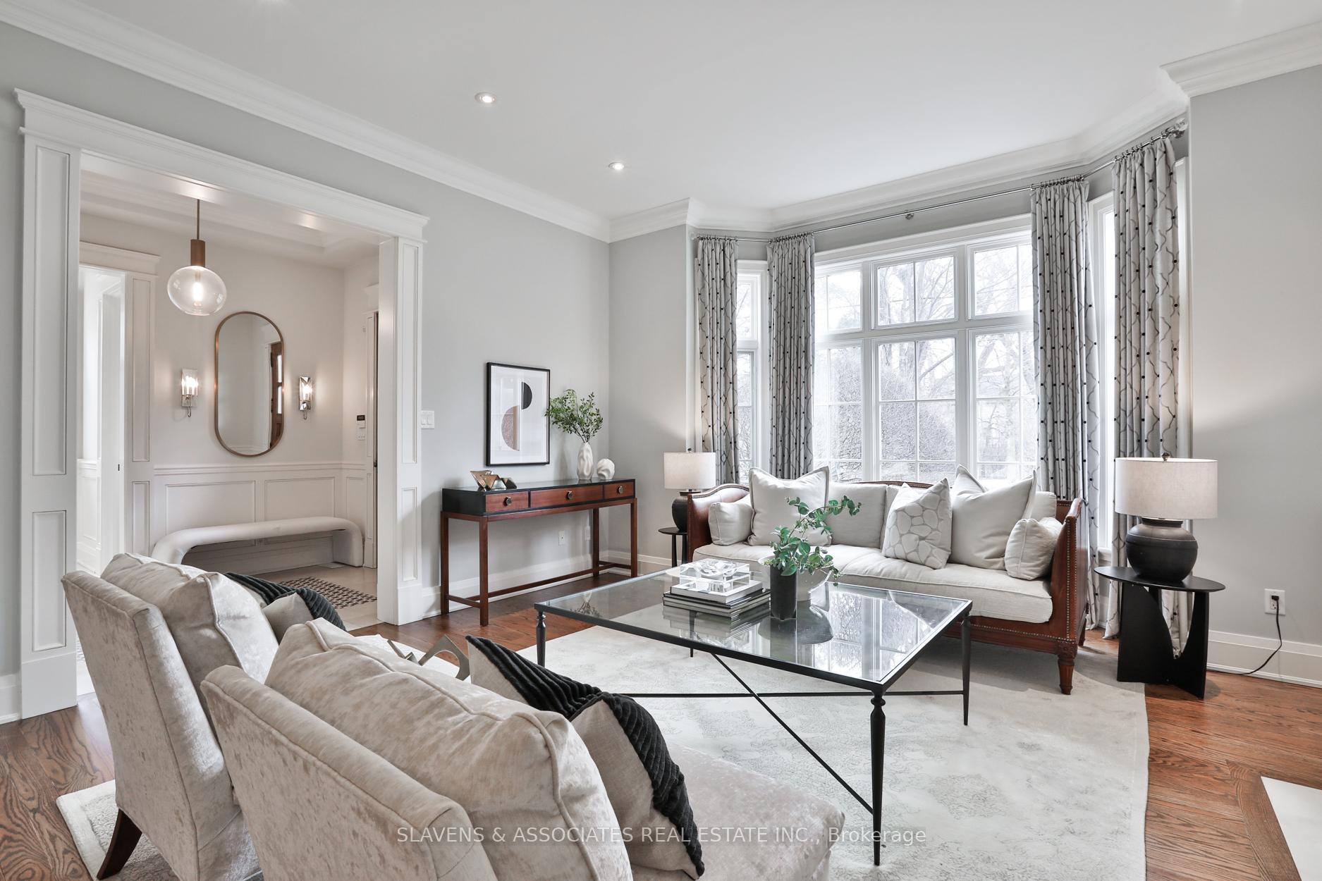 Photo 8 of 242 Hillhurst Boulevard, Toronto, Bedford Park-Nortown — HOMEH