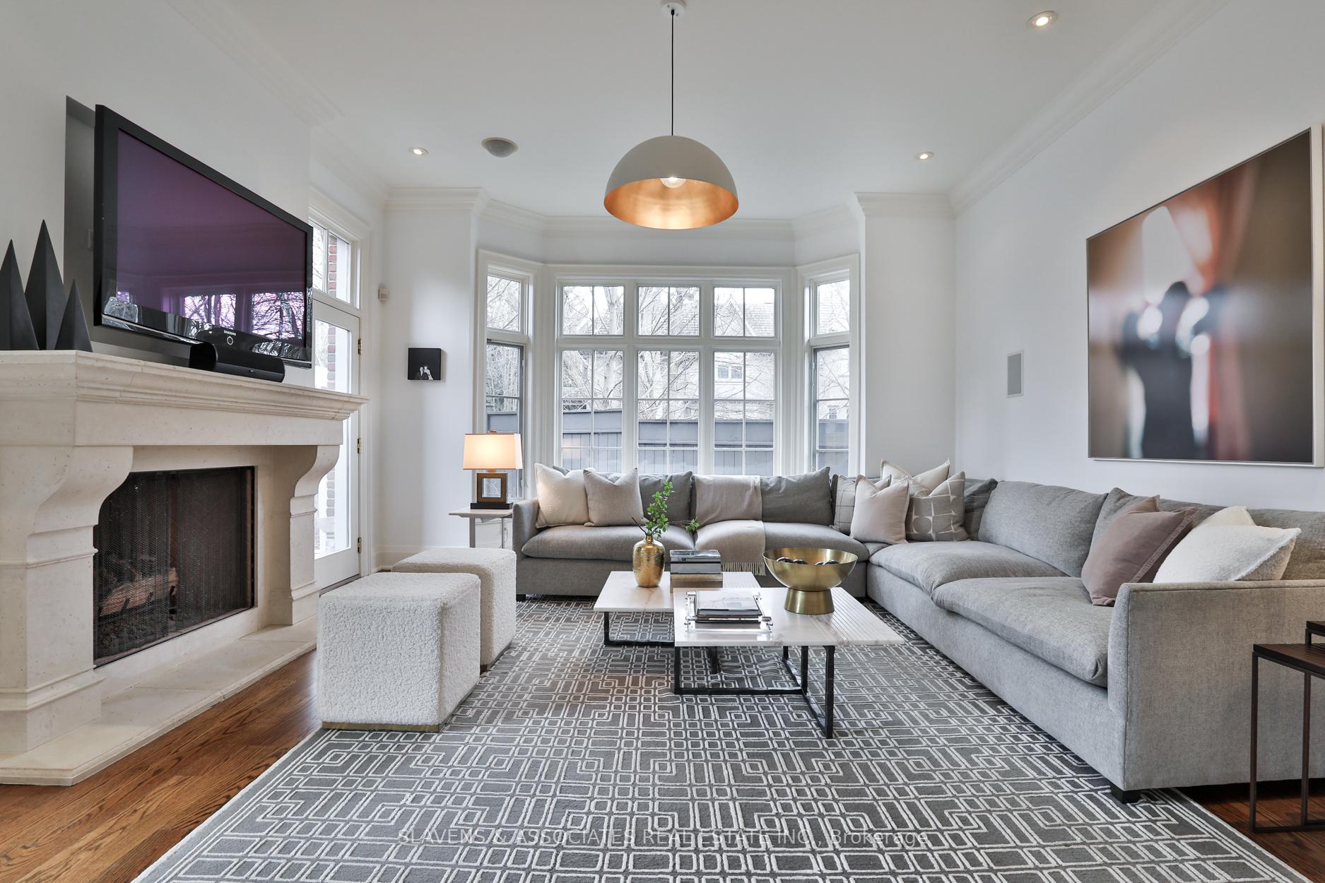 Photo 18 of 242 Hillhurst Boulevard, Toronto, Bedford Park-Nortown — HOMEH