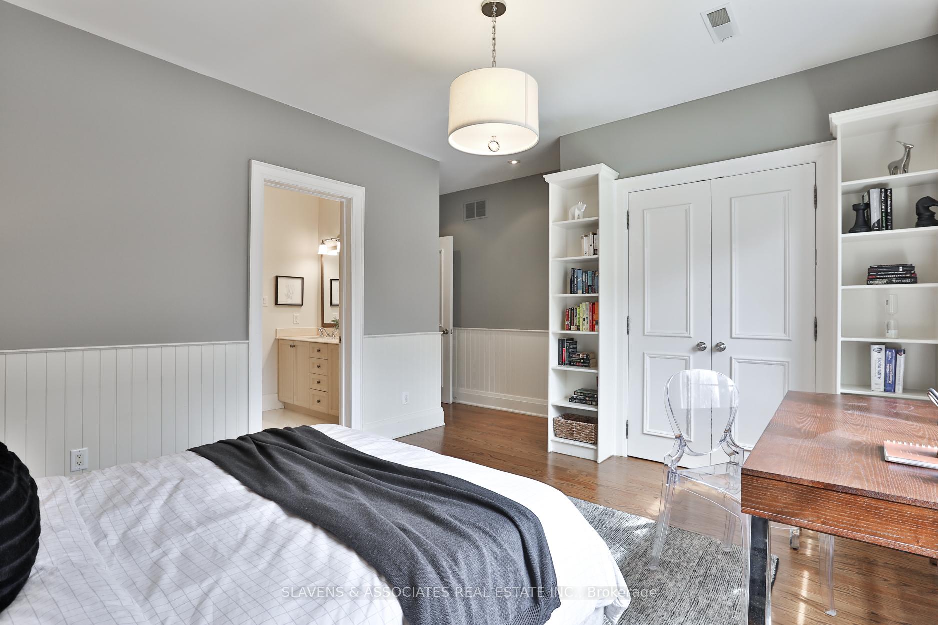 Photo 33 of 242 Hillhurst Boulevard, Toronto, Bedford Park-Nortown — HOMEH
