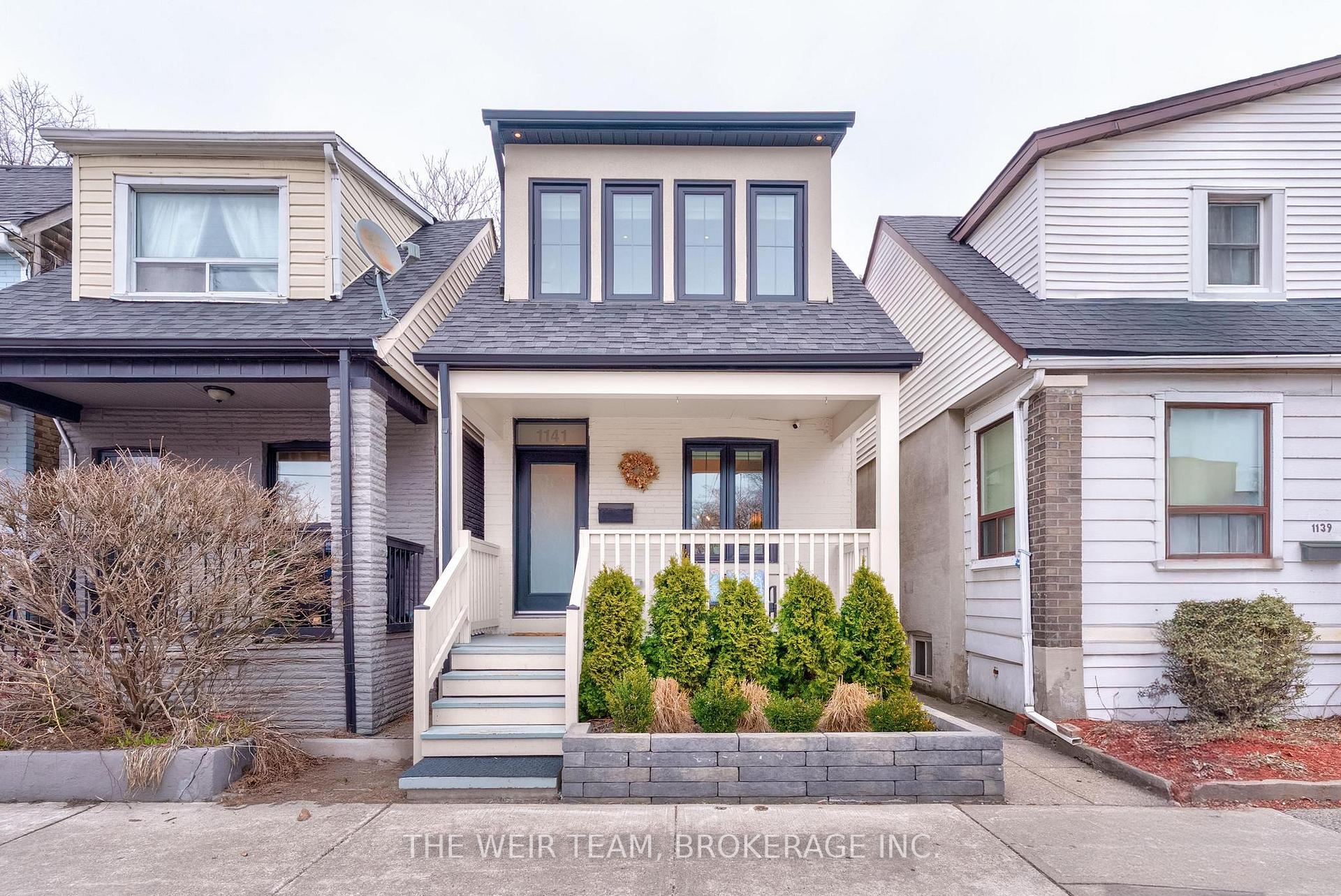 Front of 1141 Woodbine Avenue