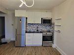 Photo 3 of Unit Upper #2, 751 Coxwell Avenue, Toronto, Danforth Village-East York — HOMEH