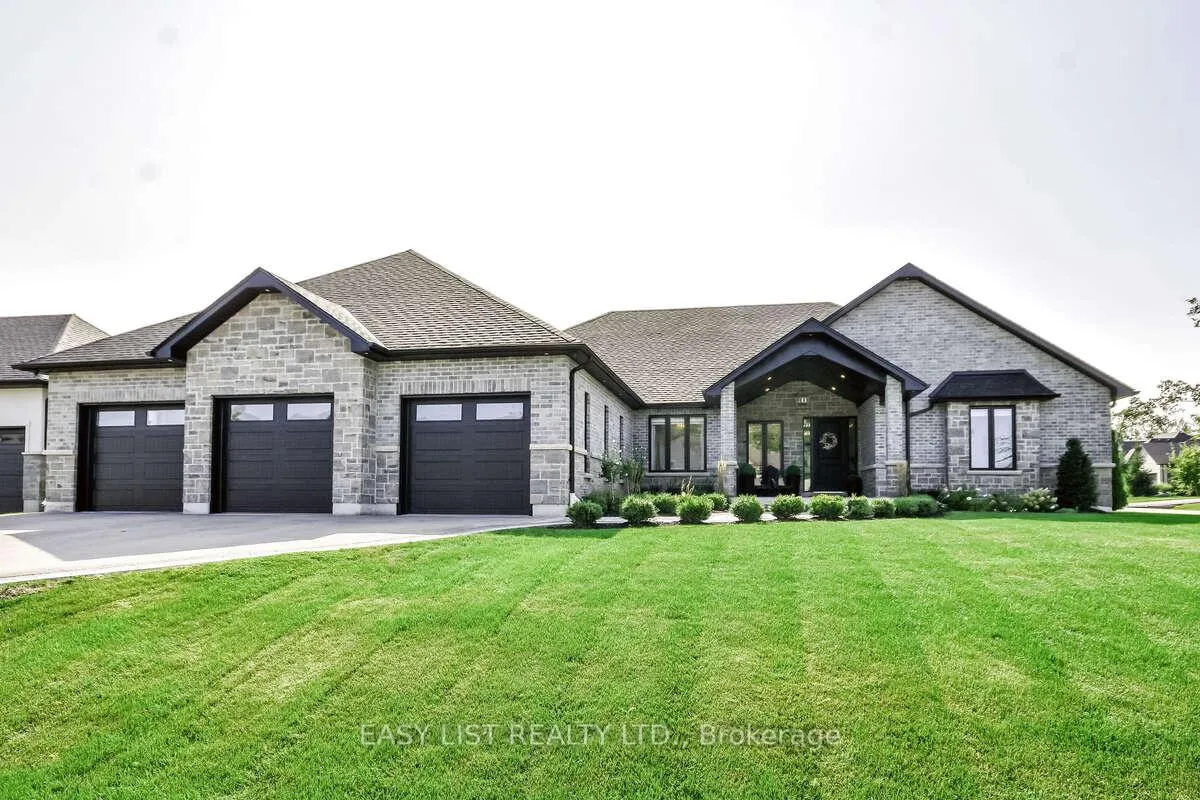 Photo 2 of 1 Morrison Place, Springwater, Snow Valley — HOMEH
