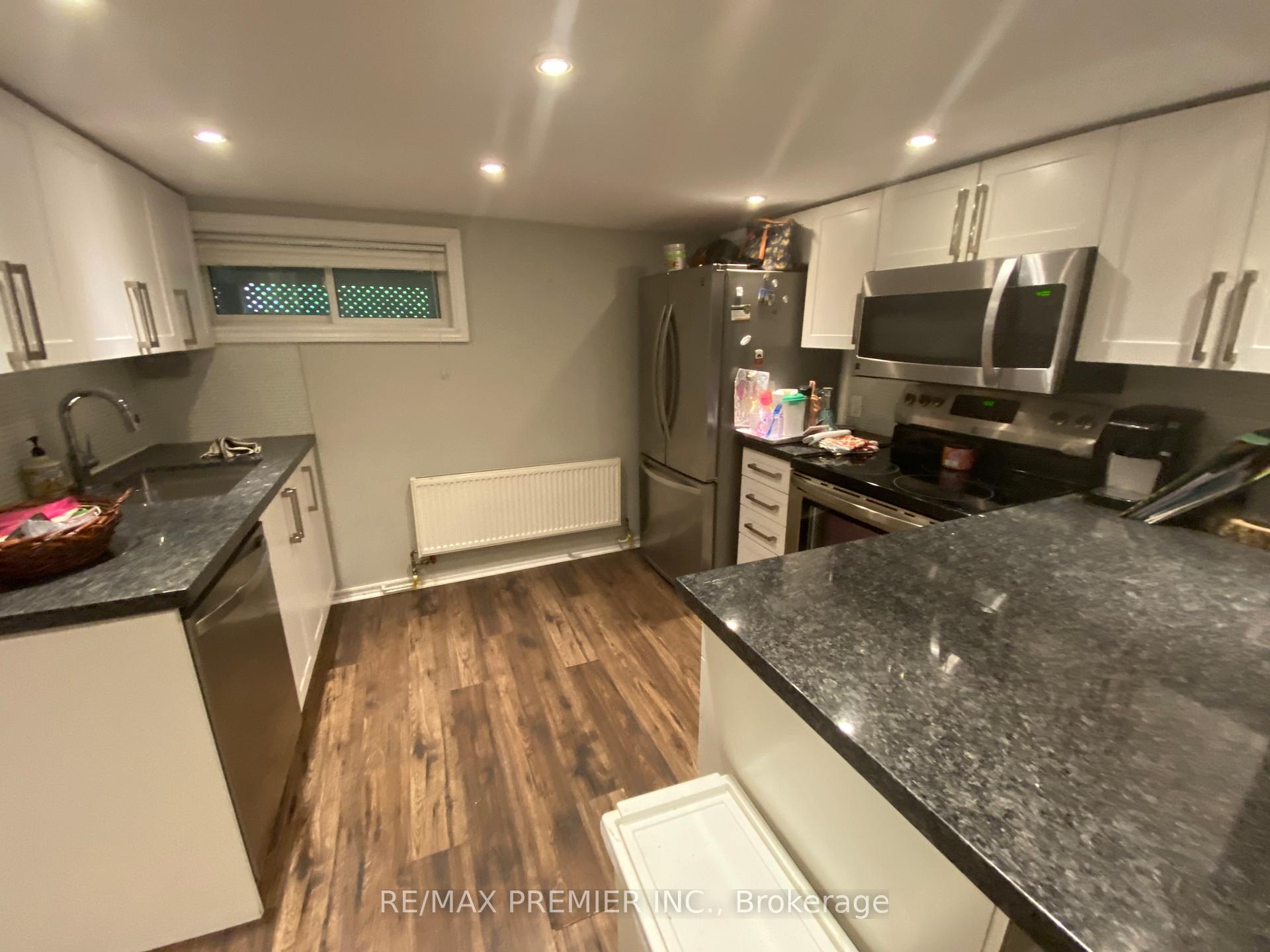 Photo 8 of 139 Wheeler Avenue, Toronto, The Beaches — HOMEH