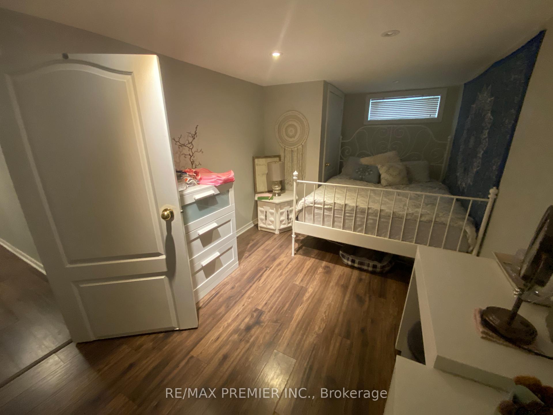 Photo 12 of 139 Wheeler Avenue, Toronto, The Beaches — HOMEH