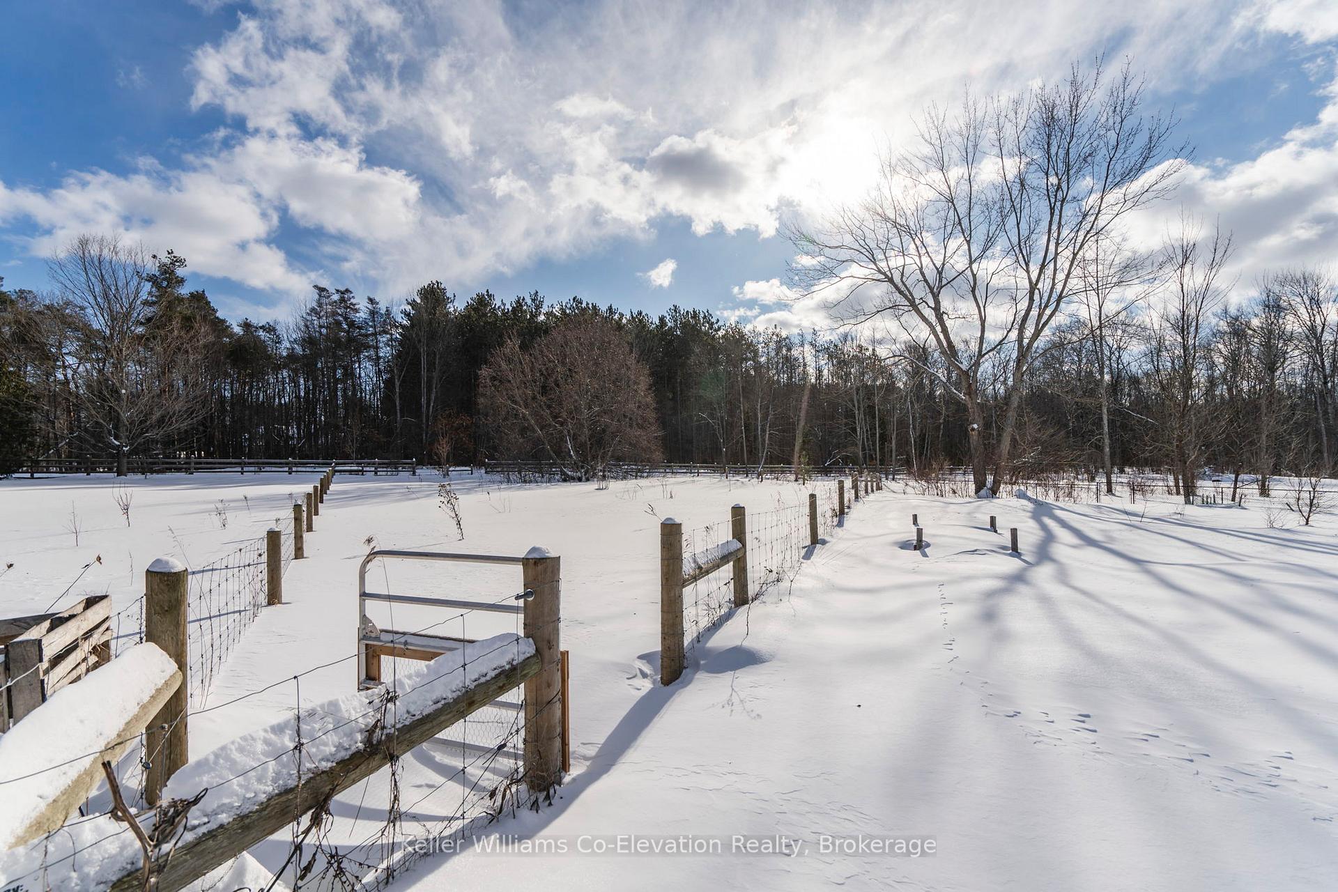 Photo 32 of 2540 Old Fort Road, Tay, Rural Tay — HOMEH
