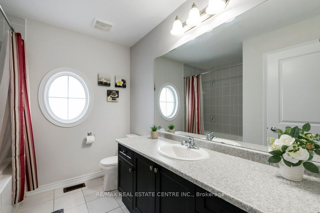 Photo 69 of 22 Selsdon Street, Brampton, Credit Valley — HOMEH