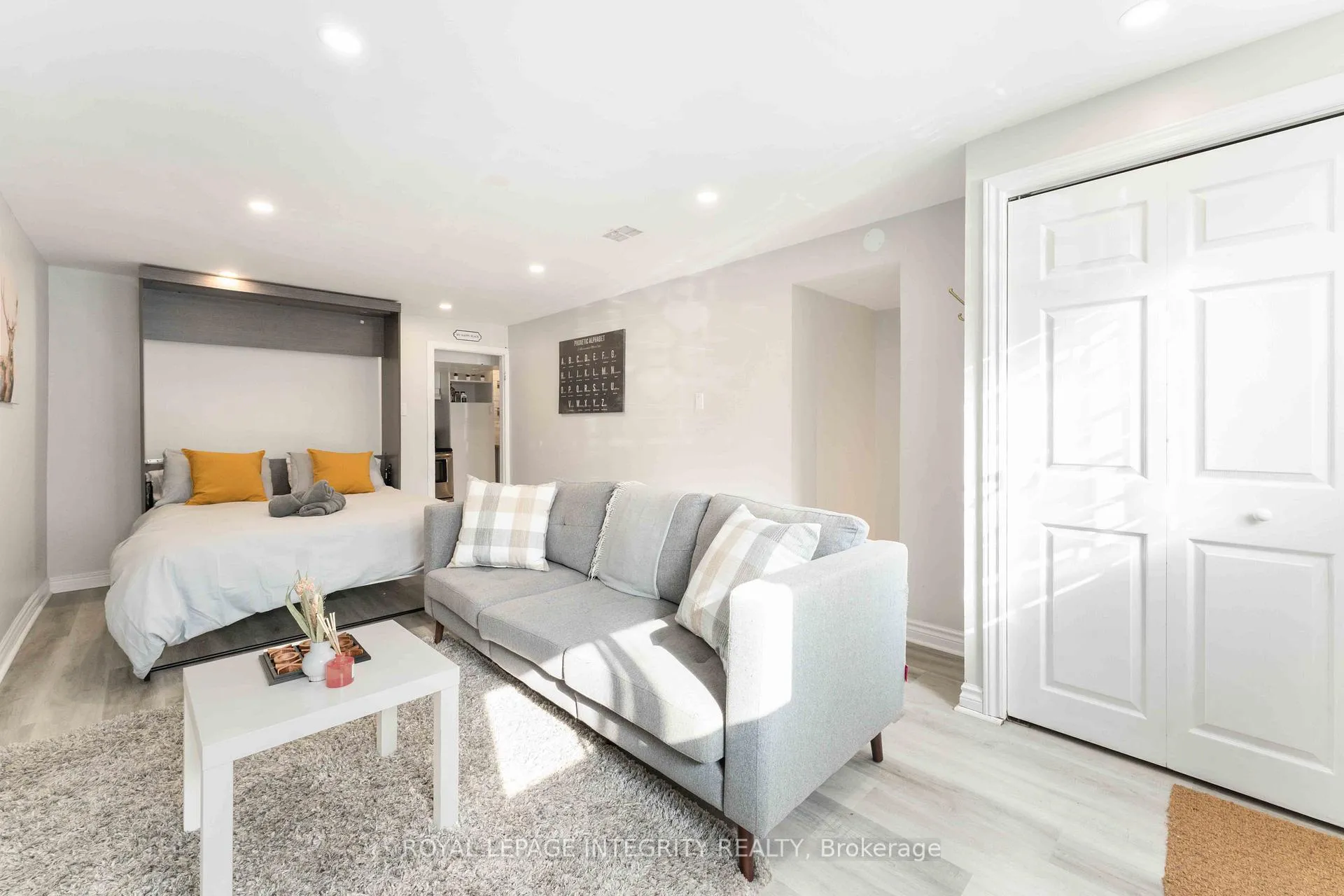 Photo 3 of 707 Morin Street, Ottawa, Overbrook/Castle Heights — HOMEH
