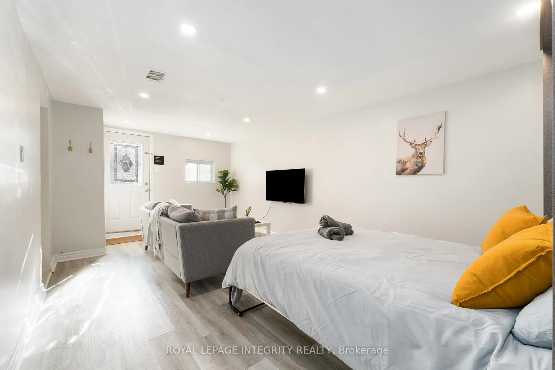 Photo 8 of 707 Morin Street, Ottawa, Overbrook/Castle Heights — HOMEH