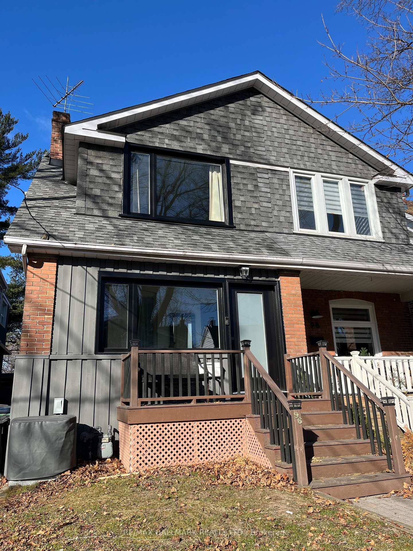 Front of 96 Hollywood Crescent