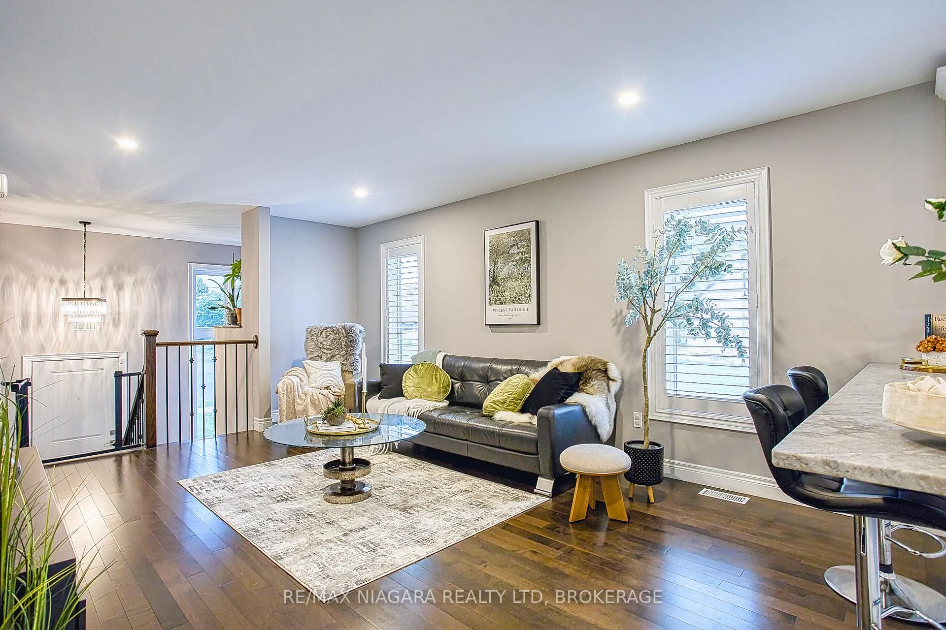Photo 7 of 43 Sauer Avenue, Welland, Lincoln/Crowland — HOMEH