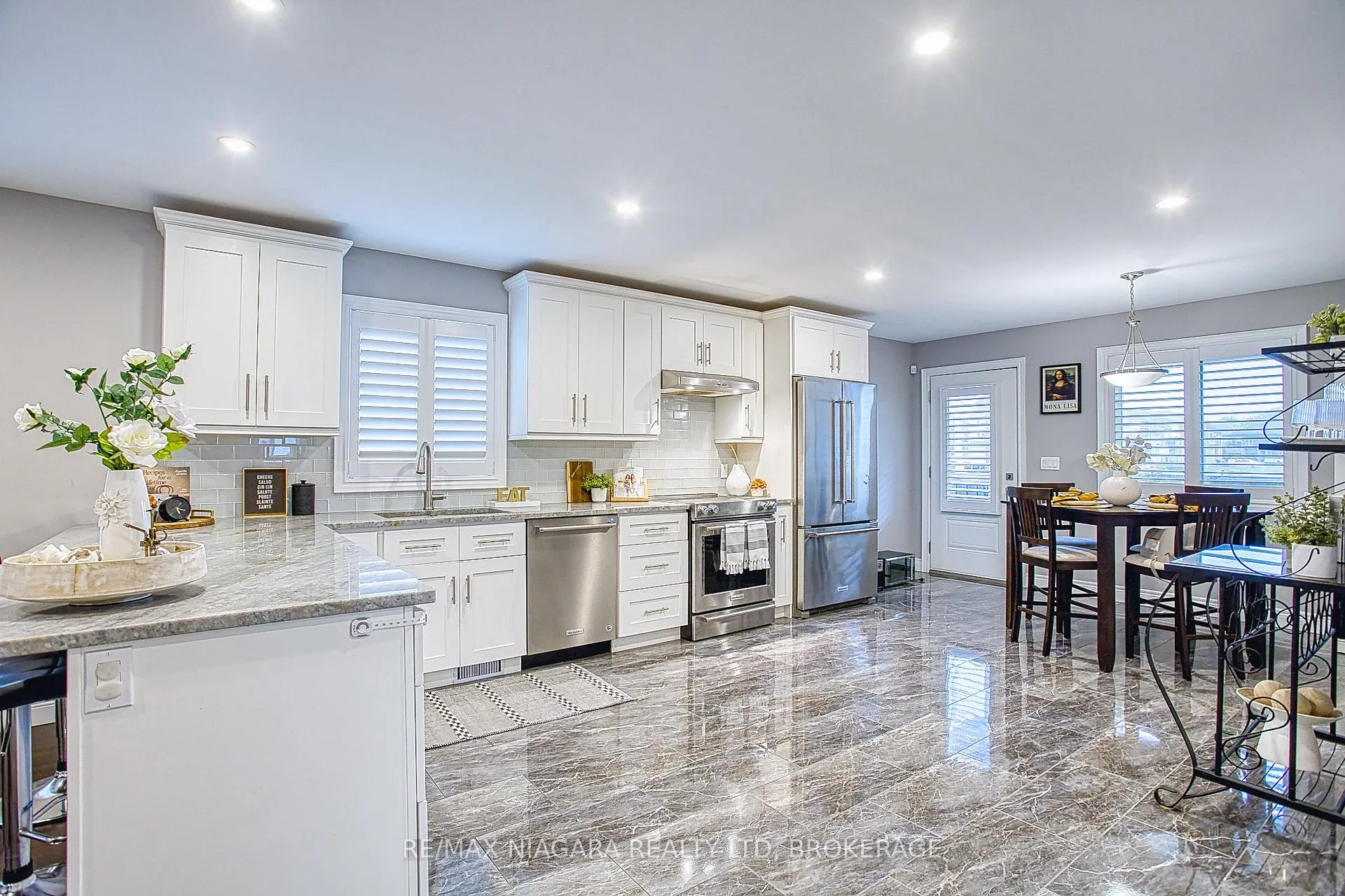 Photo 10 of 43 Sauer Avenue, Welland, Lincoln/Crowland — HOMEH