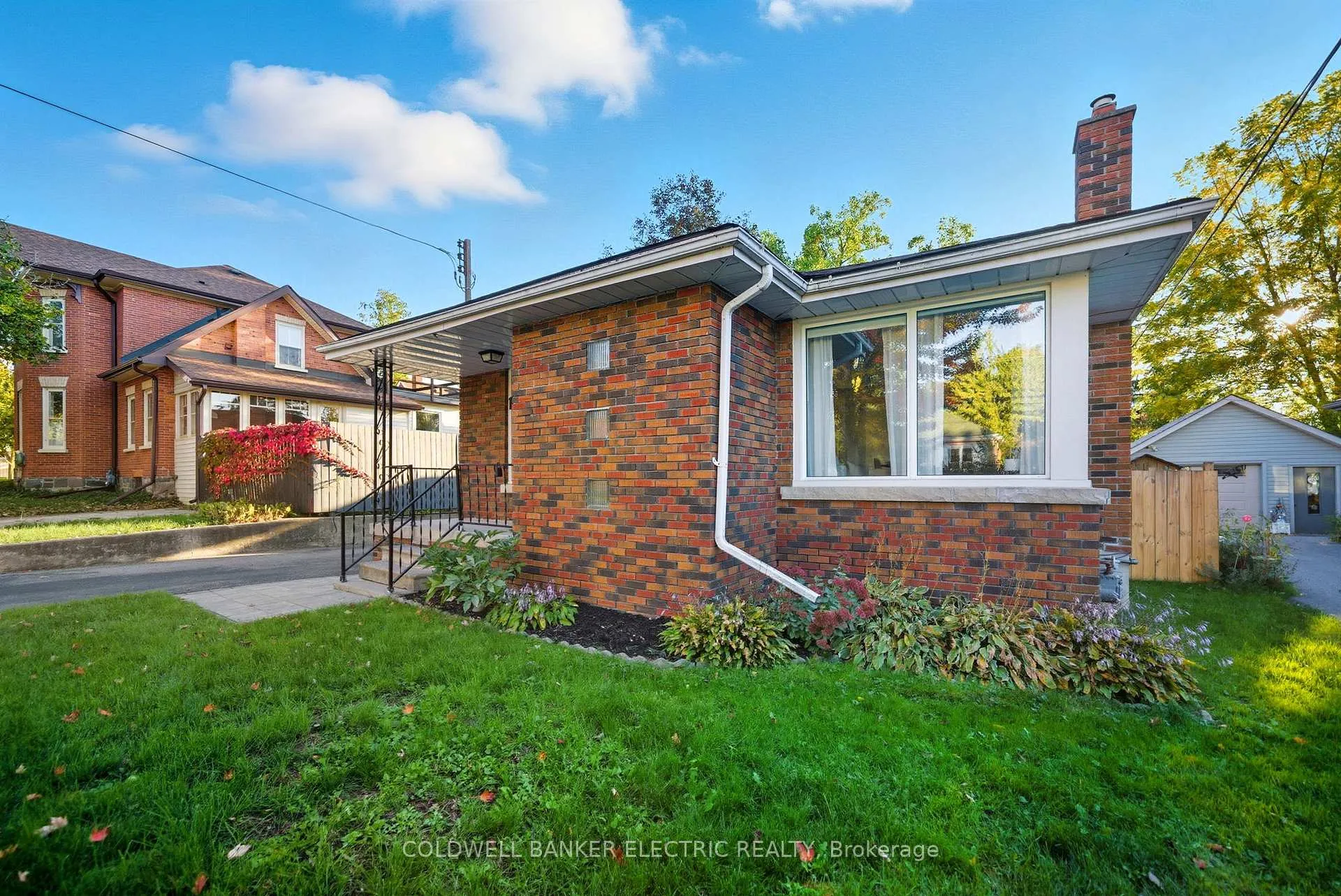 Photo 3 of 193 Benson Avenue, Peterborough, Northcrest Ward 5 — HOMEH