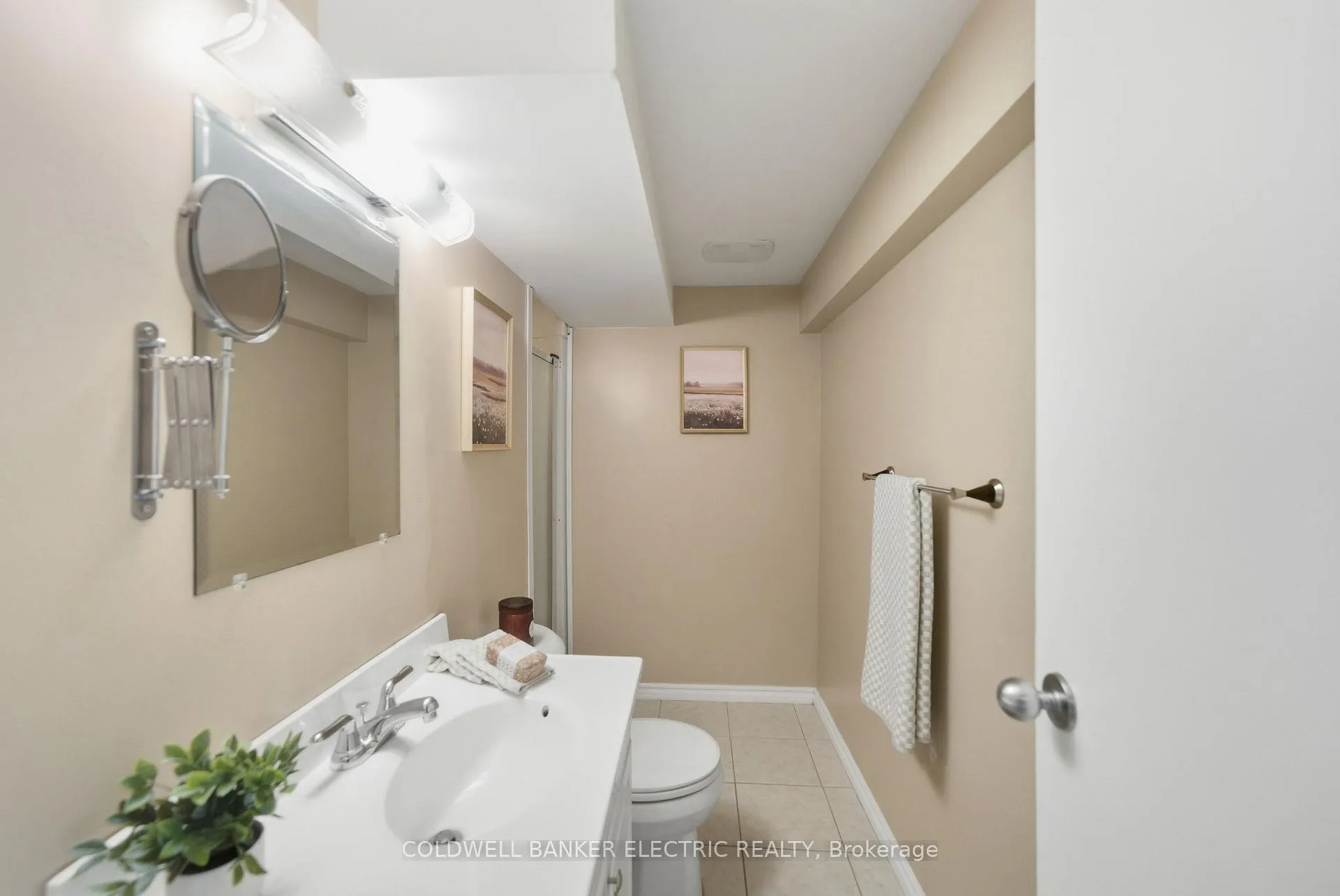 Photo 26 of 193 Benson Avenue, Peterborough, Northcrest Ward 5 — HOMEH