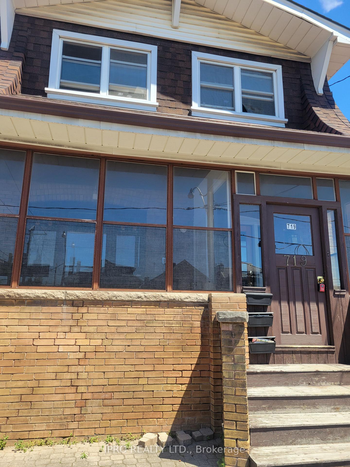 Photo 10 of Unit # Upper 2, 719 Coxwell Avenue, Toronto, Danforth — HOMEH