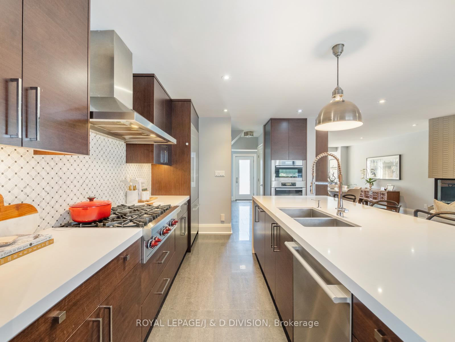 Photo 7 of 28 St Hilda's Avenue, Toronto, Lawrence Park South — HOMEH