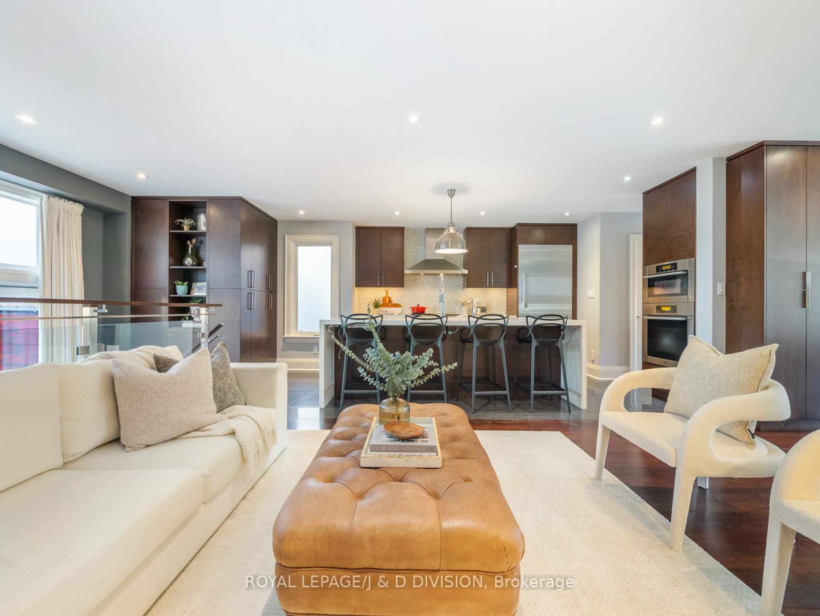 Photo 9 of 28 St Hilda's Avenue, Toronto, Lawrence Park South — HOMEH