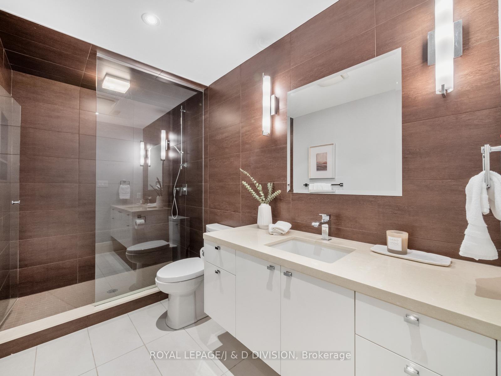 Photo 24 of 28 St Hilda's Avenue, Toronto, Lawrence Park South — HOMEH