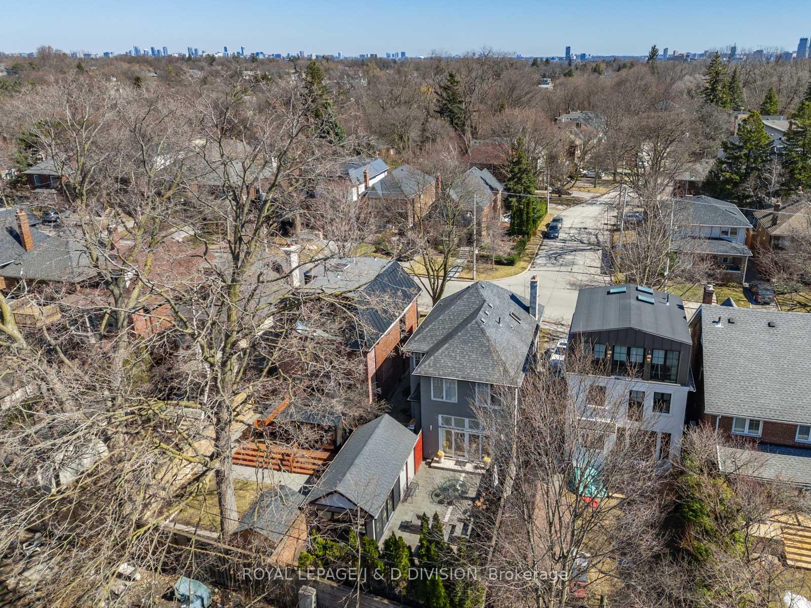 Photo 30 of 28 St Hilda's Avenue, Toronto, Lawrence Park South — HOMEH
