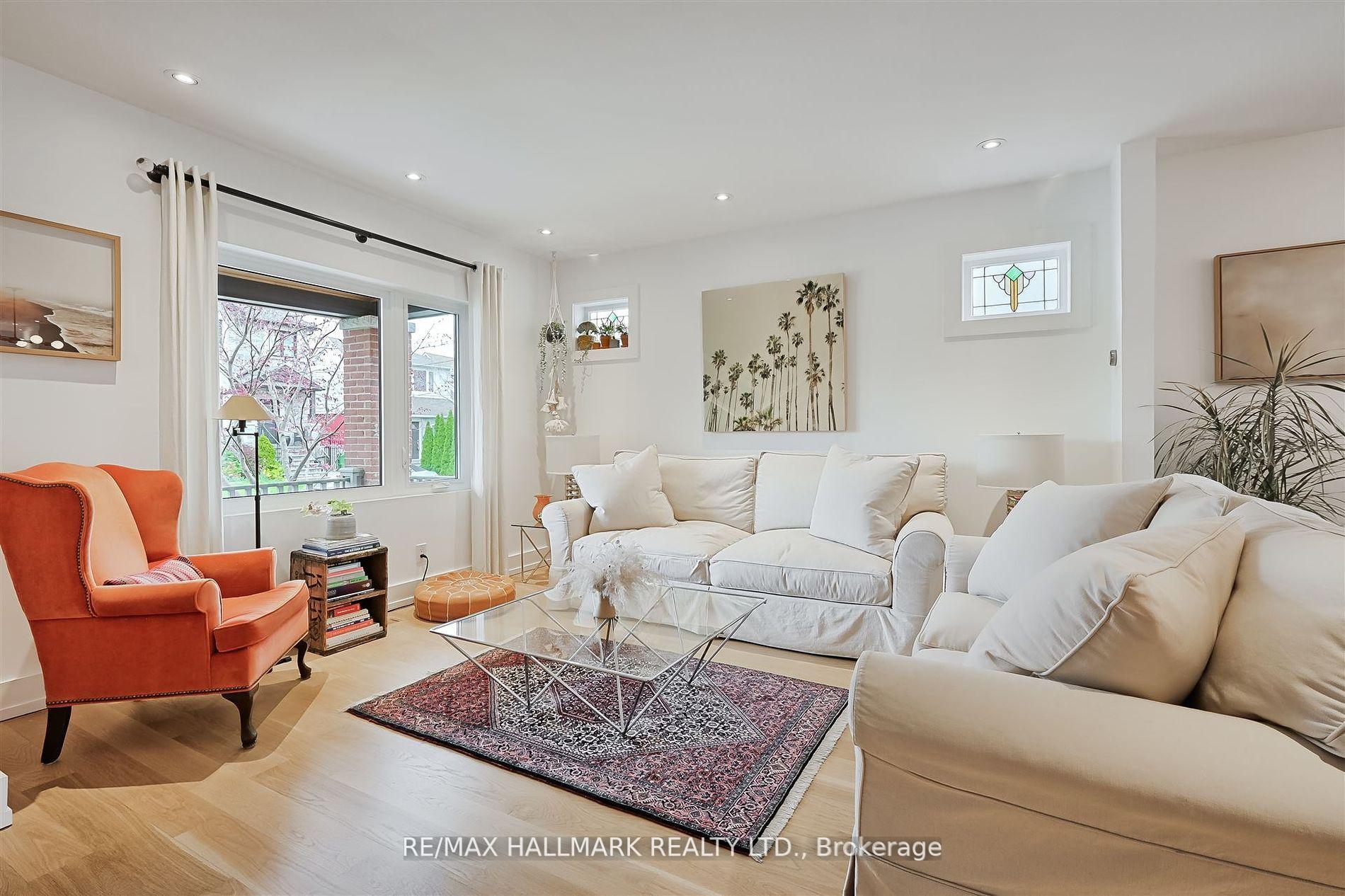 Photo 3 of 110 Wiley Avenue, Toronto, Danforth Village-East York — HOMEH