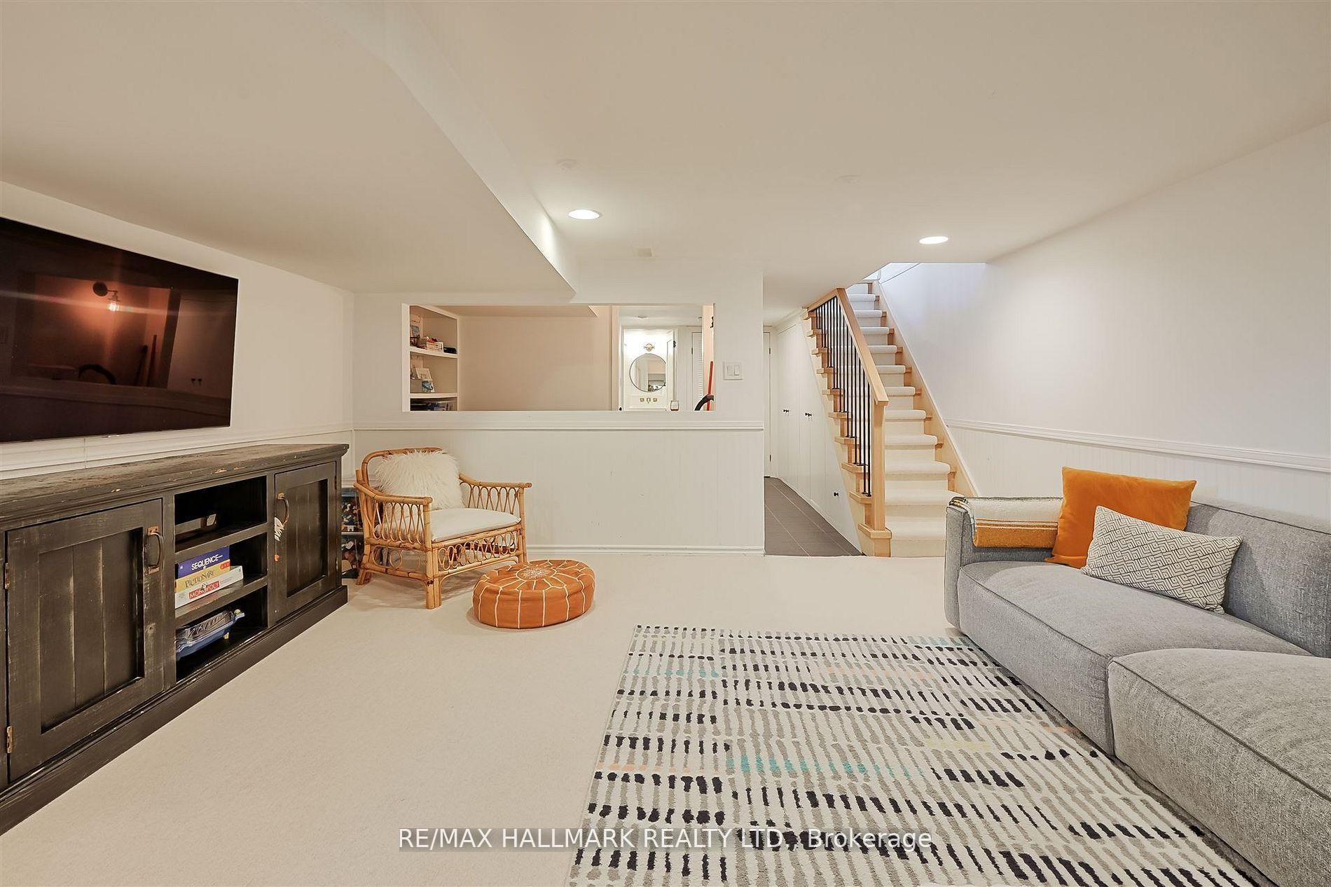 Photo 33 of 110 Wiley Avenue, Toronto, Danforth Village-East York — HOMEH