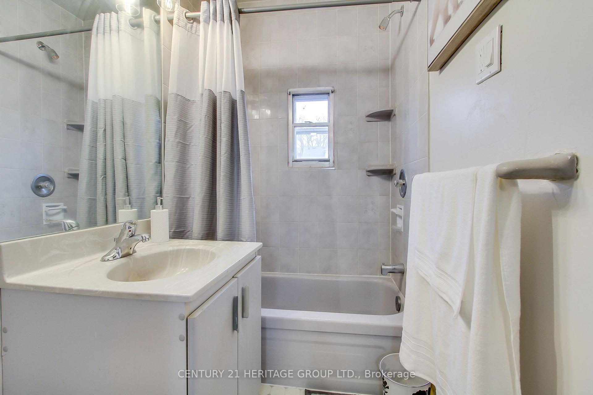 Photo 21 of 33 Marjory Avenue, Toronto, South Riverdale — HOMEH