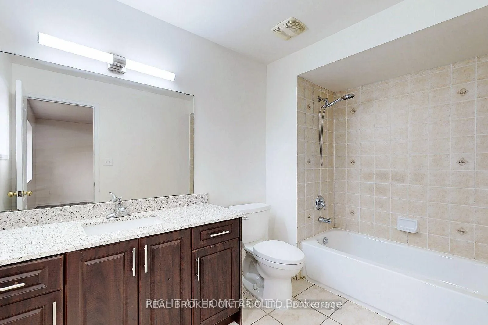 Photo 6 of 77 Carpendale Crescent, Ajax, Northeast Ajax — HOMEH