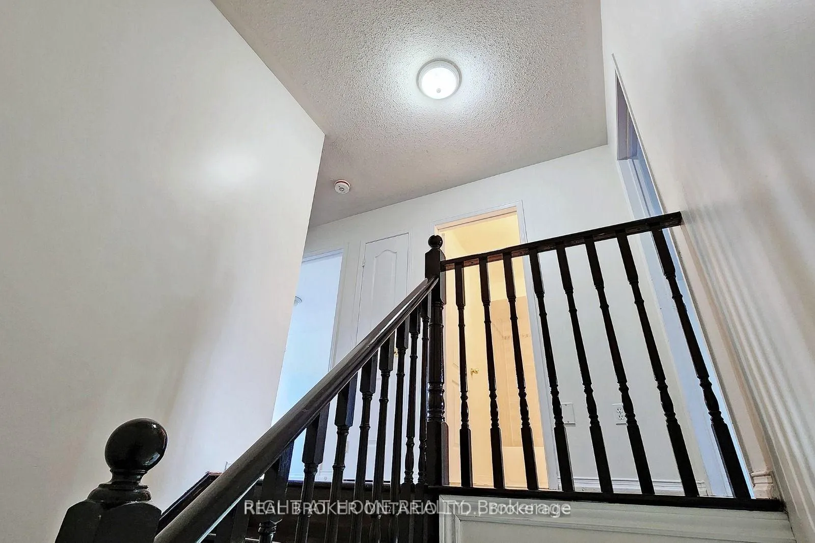 Photo 8 of 77 Carpendale Crescent, Ajax, Northeast Ajax — HOMEH