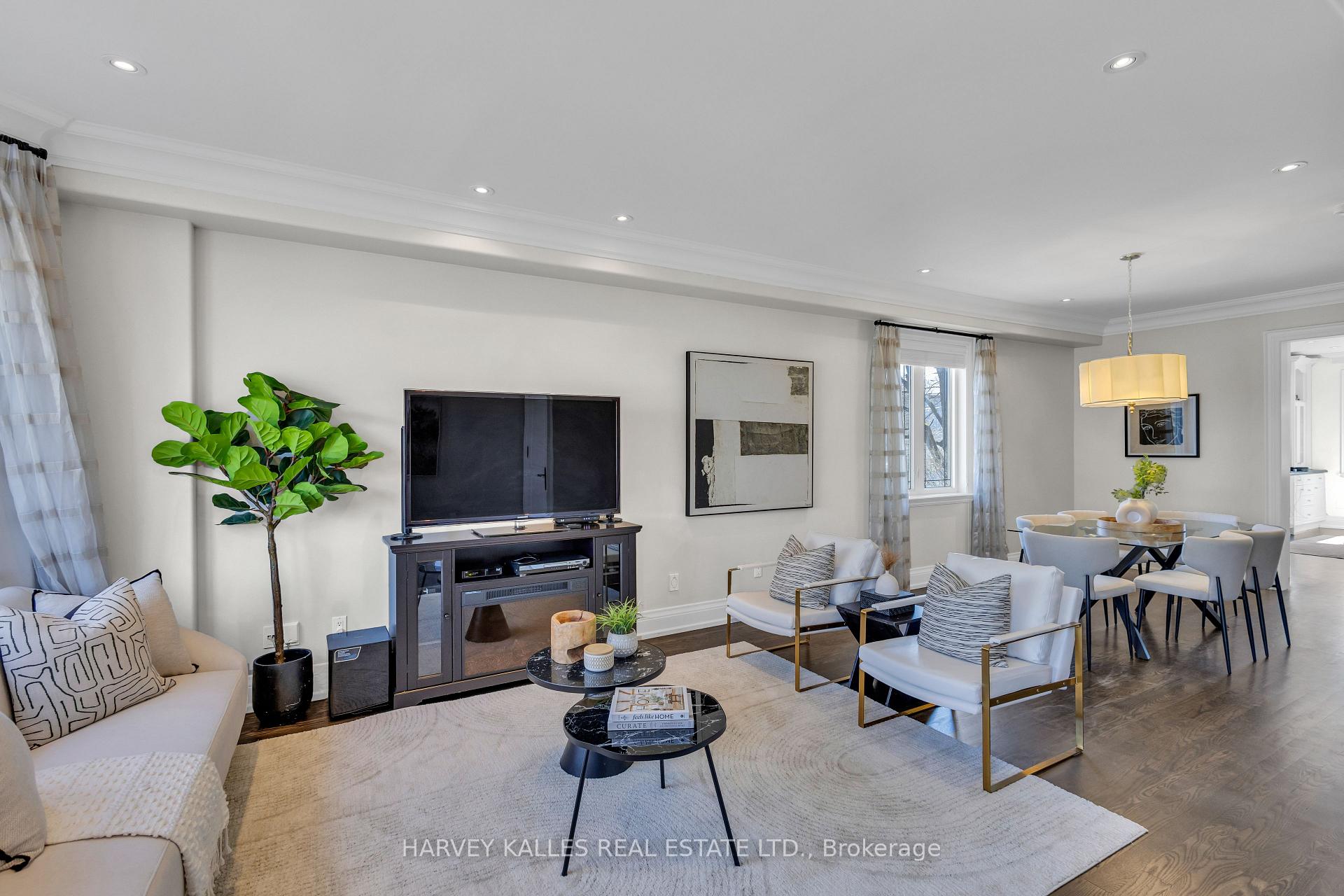 Photo 9 of 597 Woburn Avenue, Toronto, Bedford Park-Nortown — HOMEH