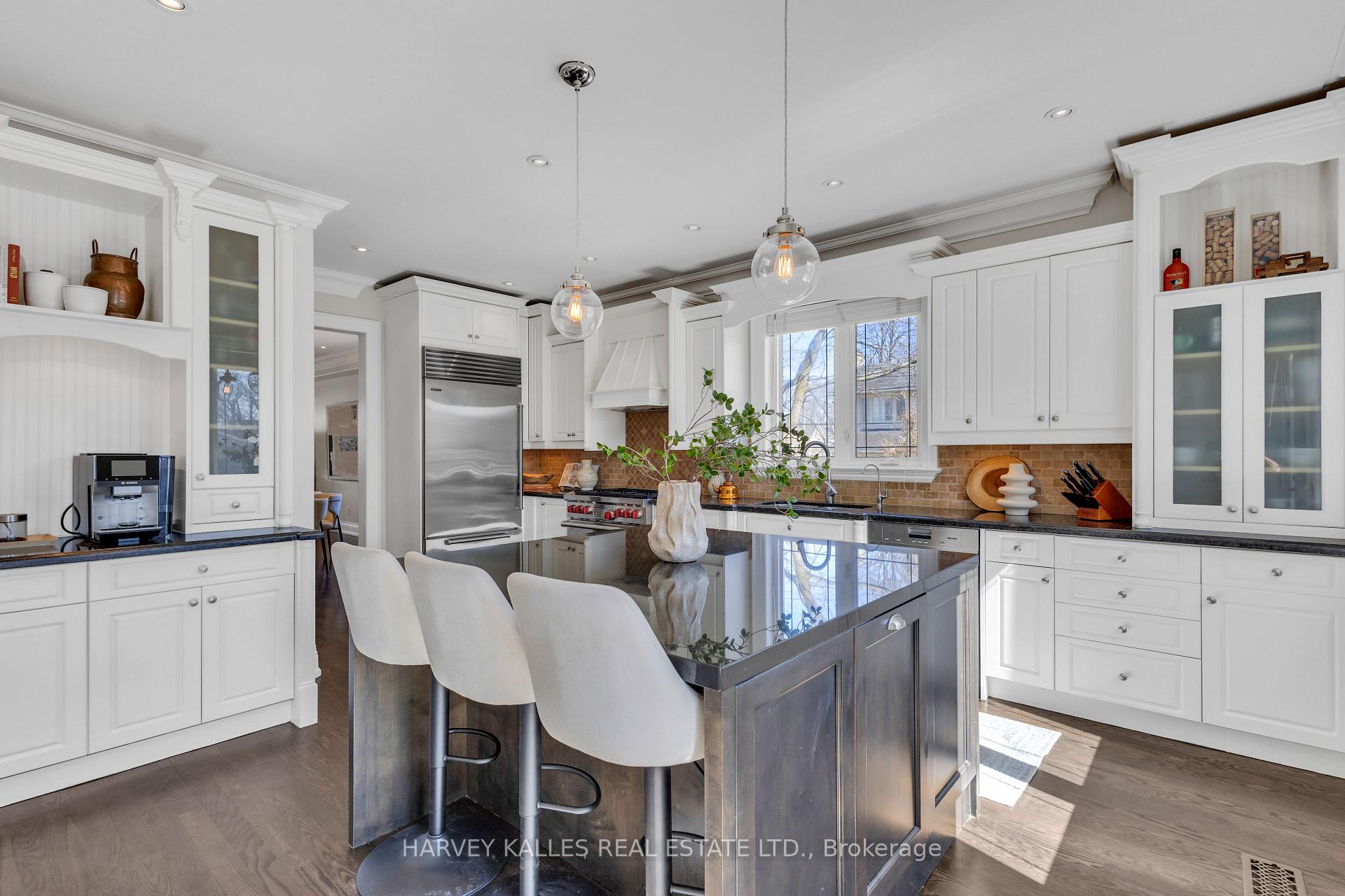 Photo 14 of 597 Woburn Avenue, Toronto, Bedford Park-Nortown — HOMEH