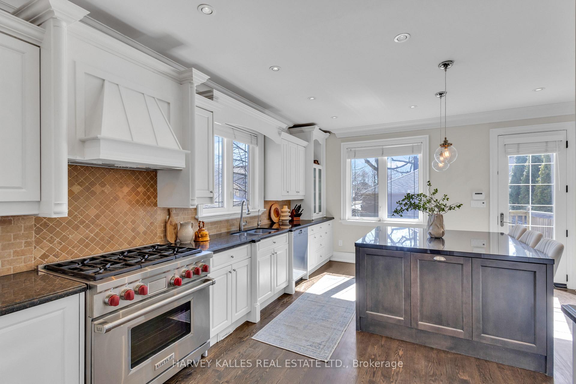 Photo 15 of 597 Woburn Avenue, Toronto, Bedford Park-Nortown — HOMEH
