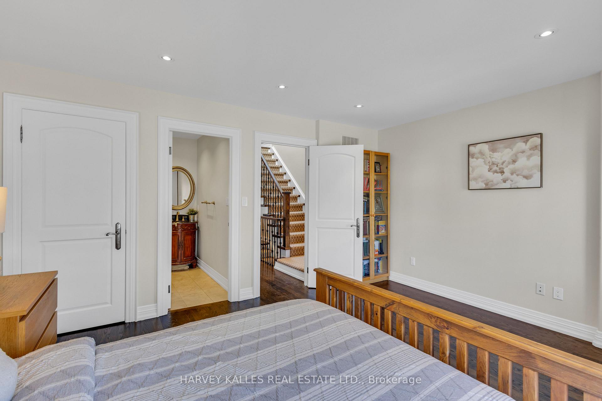 Photo 22 of 597 Woburn Avenue, Toronto, Bedford Park-Nortown — HOMEH