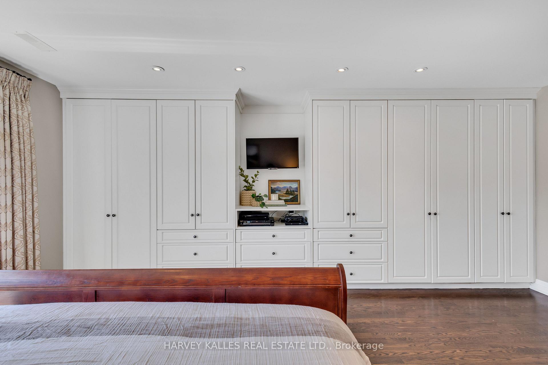 Photo 26 of 597 Woburn Avenue, Toronto, Bedford Park-Nortown — HOMEH