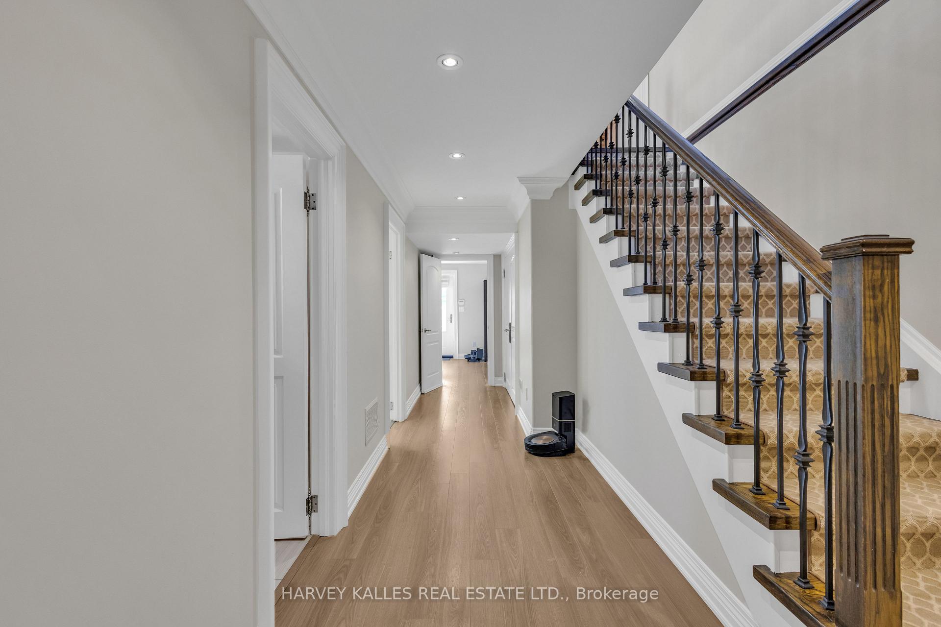 Photo 39 of 597 Woburn Avenue, Toronto, Bedford Park-Nortown — HOMEH