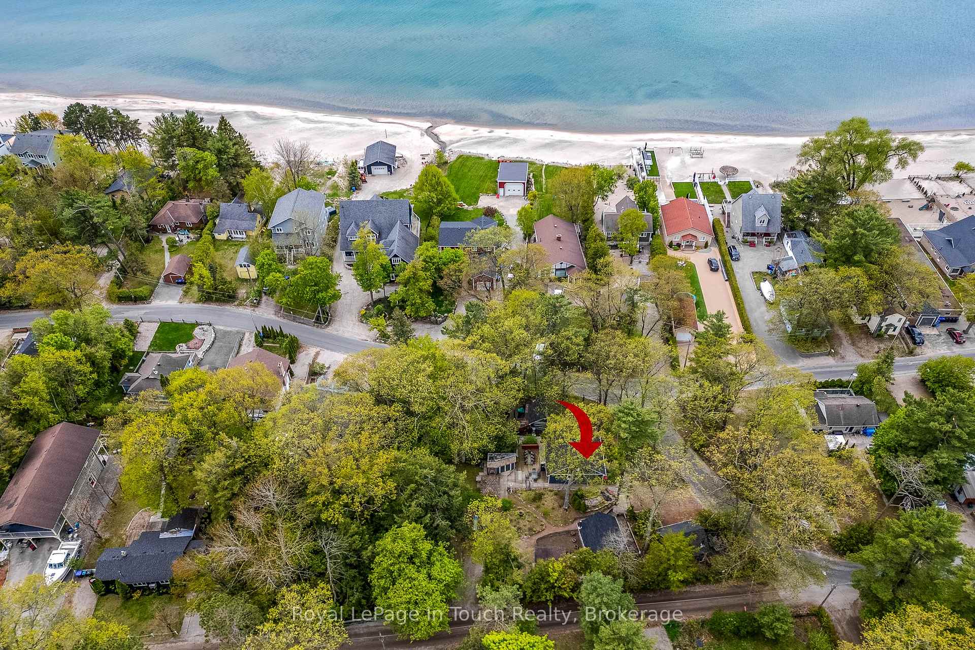 Photo 2 of 35 Tiny Beaches Road S, Tiny, Rural Tiny — HOMEH