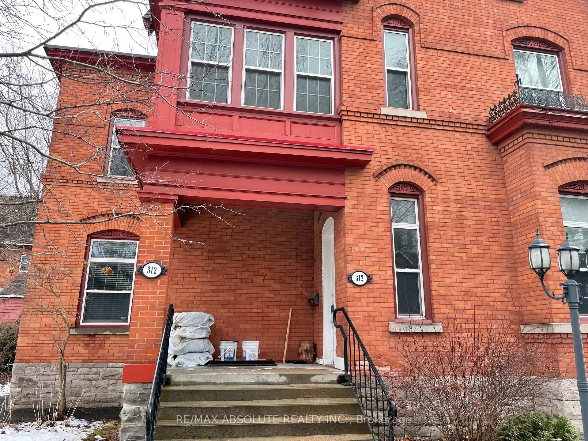 Photo 2 of 312 Daly Avenue, Ottawa, Sandy Hill — HOMEH
