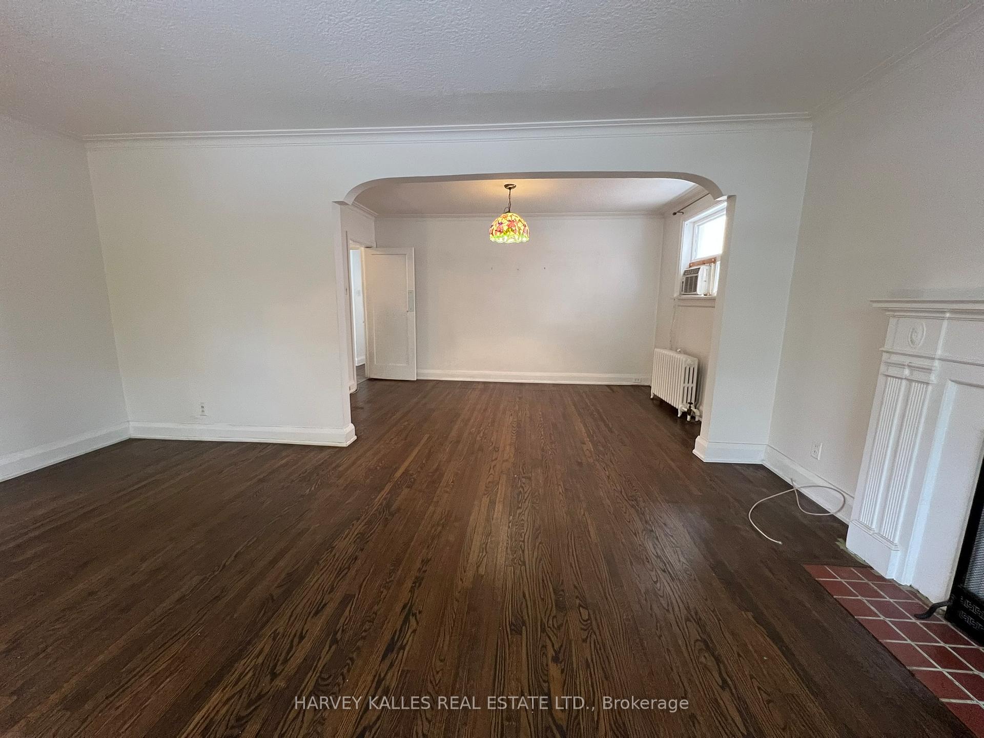 Photo 4 of 76 Shelborne Avenue, Toronto, Bedford Park-Nortown — HOMEH