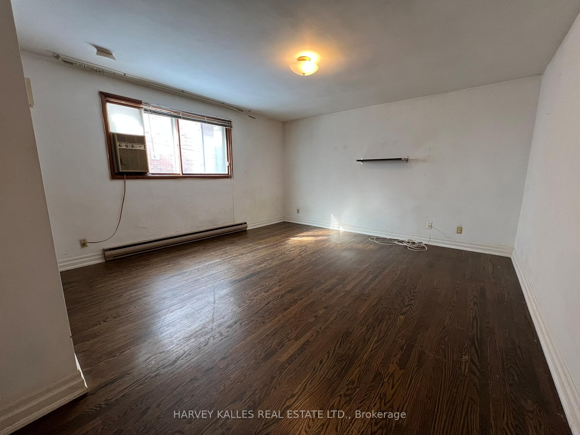 Photo 19 of 76 Shelborne Avenue, Toronto, Bedford Park-Nortown — HOMEH