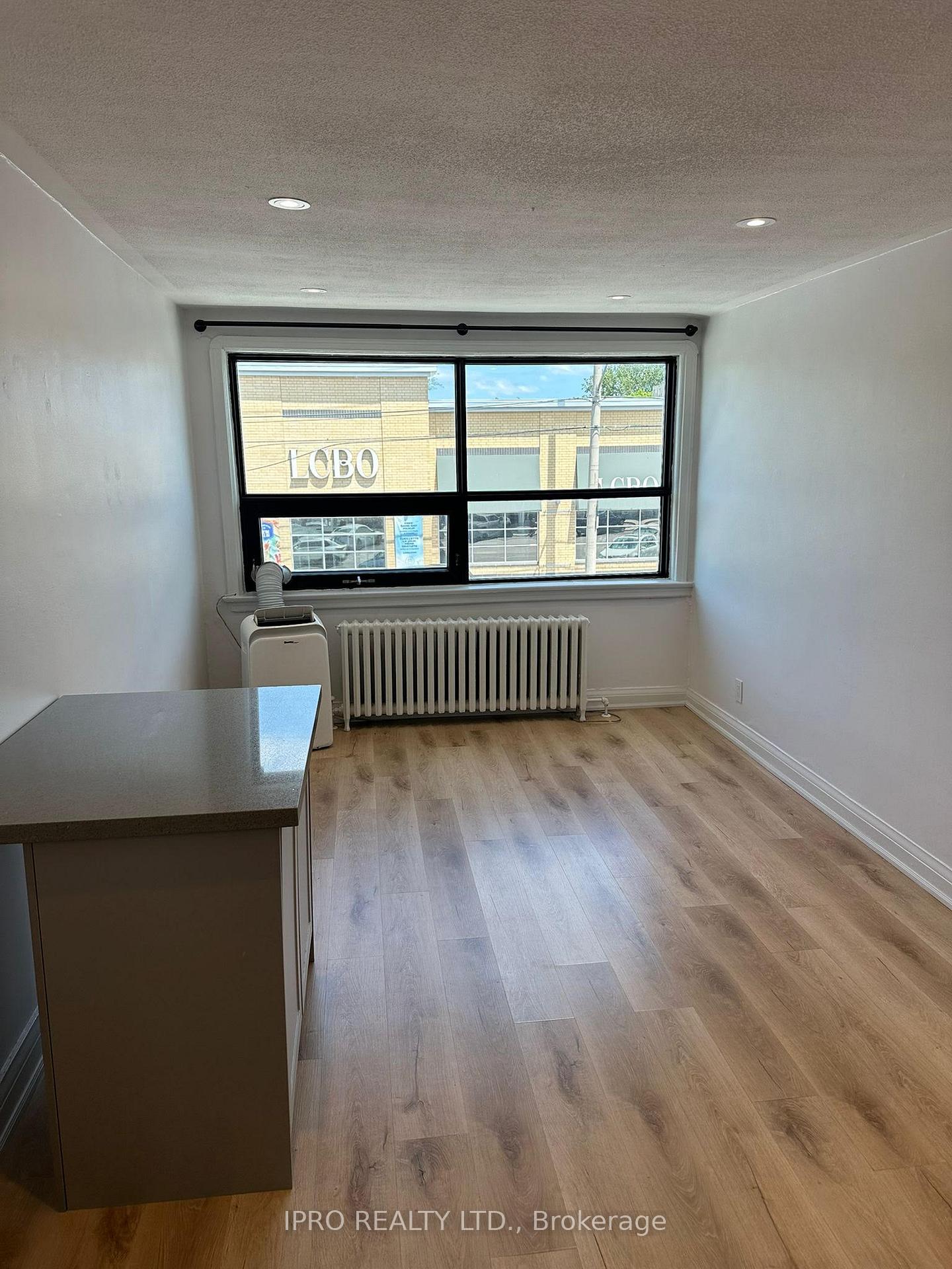 Photo 9 of Unit Unit 1, 1018 Coxwell Avenue, Toronto, East York — HOMEH