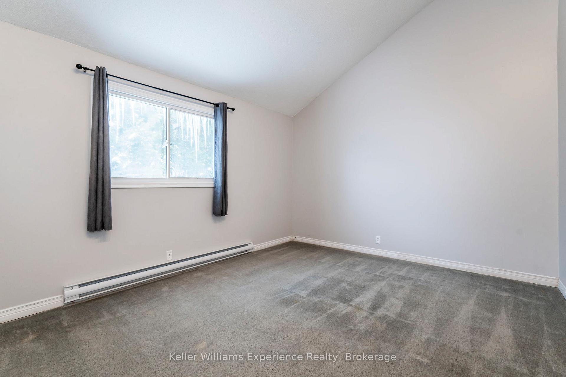 Photo 22 of 55 Hoyt Avenue, Tay, Victoria Harbour — HOMEH
